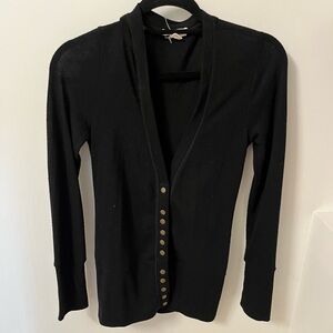 Zenana Outfitters Black Sweater